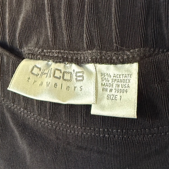 Chico Traveler elastic waist 3 tiered skirt, size 1 Chico, black - Picture 2 of 4